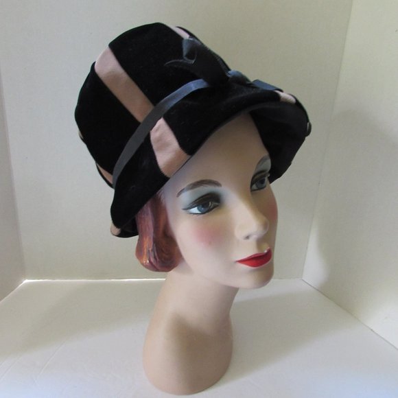 SALE Vintage 1960 Era bucket Style Hat Black Velvet Brown Satin by Royce main image 8